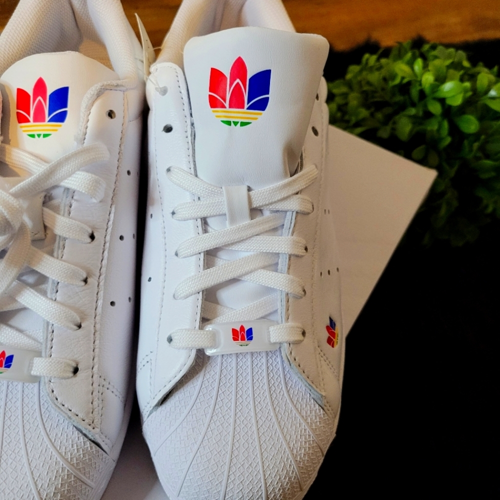Superstar Pure - Picture 4 of 15